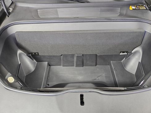 Used 2023 Rivian R1S Adventure AWD/4WD image 14