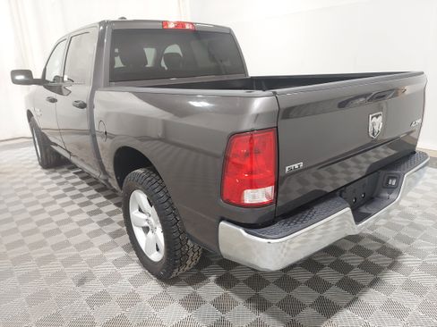 Used 2023 RAM 1500 Classic SLT AWD/4WD image 2