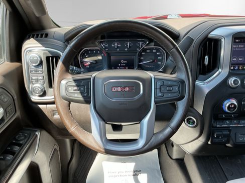 Used 2021 GMC Sierra 1500 SLT AWD/4WD image 12