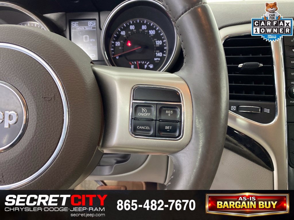 Used 2013 Jeep Grand Cherokee Laredo AWD/4WD image 14