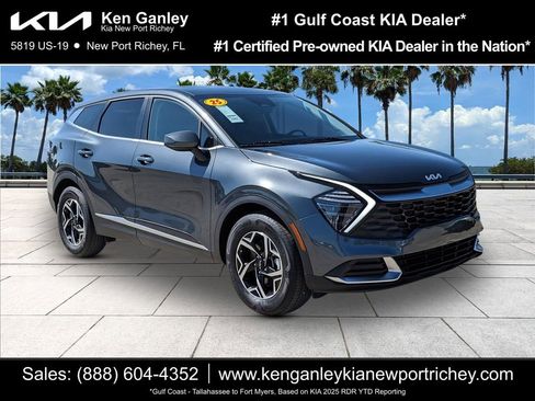 Certified 2025 Kia Sportage LX image 1
