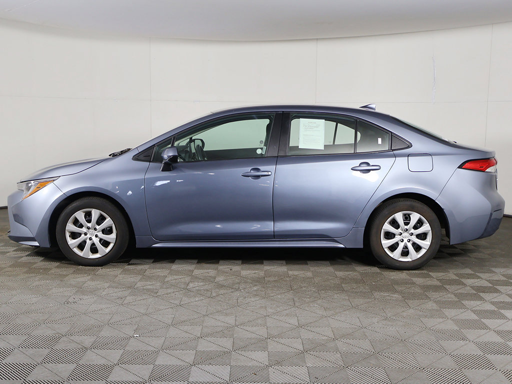 Used 2025 Toyota Corolla LE FWD image 14