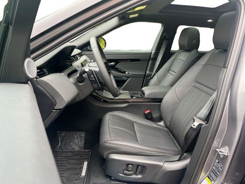 New 2025 Land Rover Range Rover Evoque Dynamic SE image 13