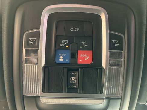 Used 2022 RAM 1500 Laramie image 23