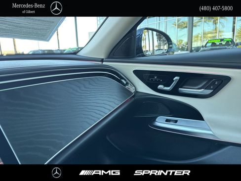 Used 2024 Mercedes-Benz E 350 4MATIC Sedan image 23