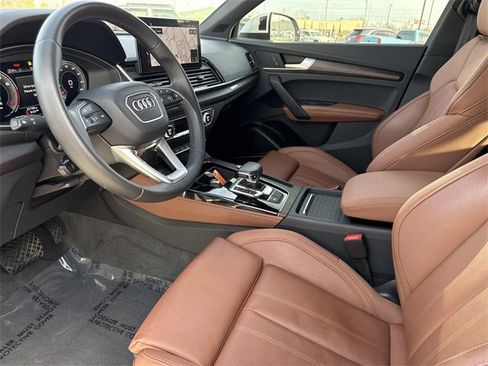 Used 2023 Audi Q5 2.0T Prestige w/ Prestige Package image 23