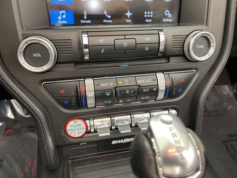 Used 2017 Ford Mustang Premium image 12