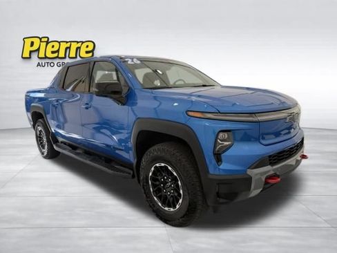 Used 2026 Chevrolet Silverado EV Trail Boss AWD/4WD image 8