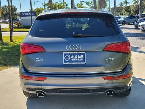 Used 2017 Audi Q5 2.0T Premium Plus w/ Technology Package image 5
