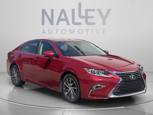 Used 2016 Lexus ES 350 w/ Luxury Package w/Wood Trim FWD image 5