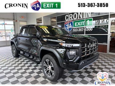 Used 2025 GMC Canyon AT4 w/ Technology Plus Package AWD/4WD image 1