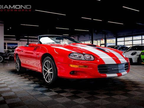 Used 2002 Chevrolet Camaro Z28 w/ SS Performance/Appearance Pkg image 24