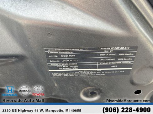 Used 2019 INFINITI QX80 Luxe AWD/4WD image 14