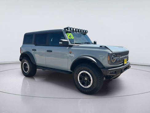 Certified 2023 Ford Bronco Badlands AWD/4WD image 3