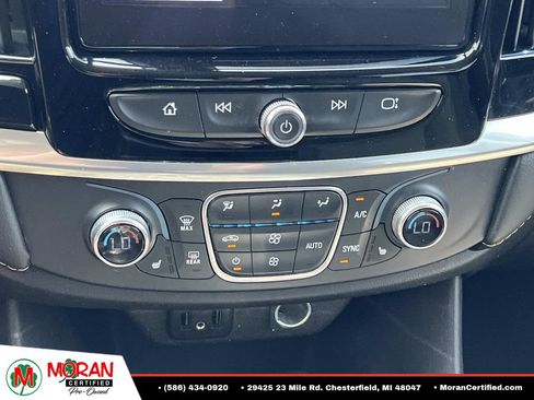 Used 2020 Chevrolet Traverse LT FWD image 22