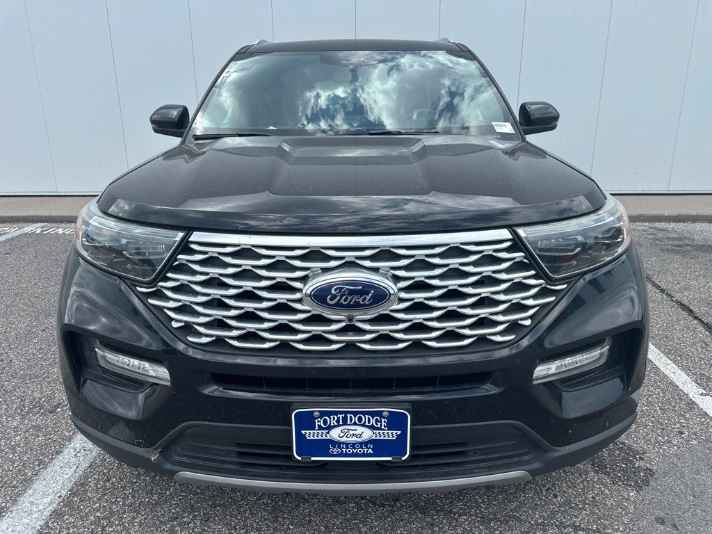 Certified 2020 Ford Explorer Platinum w/ Premium Technology Package AWD/4WD image 11