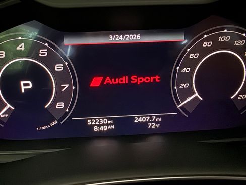 Used 2021 Audi RS Q8 image 21