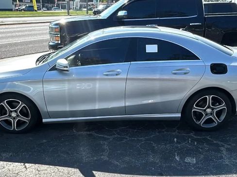 Used 2014 Mercedes-Benz CLA 250 4MATIC image 5