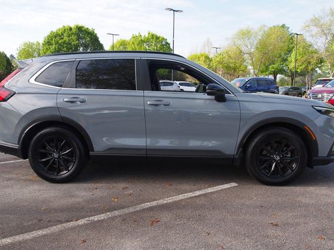 Used 2023 Honda CR-V Sport image 8