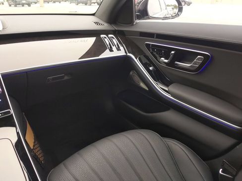 Certified 2023 Mercedes-Benz S 500 4MATIC image 13