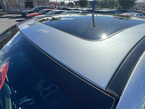 Used 2025 Acura MDX w/ Technology Package image 10