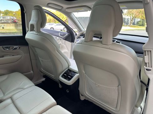 Used 2020 Volvo XC90 T5 Momentum w/ Protection Package image 26