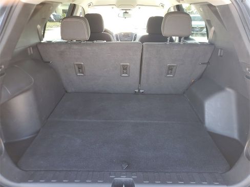 Used 2023 Chevrolet Equinox LS image 6