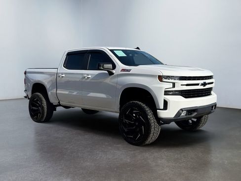 Used 2020 Chevrolet Silverado 1500 RST AWD/4WD image 3