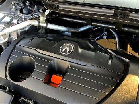 Certified 2025 Acura TLX w/ Technology Package image 32