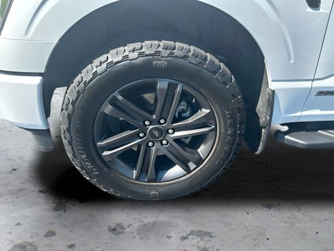 Used 2021 Ford F150 XLT w/ Equipment Group 302A High AWD/4WD image 42