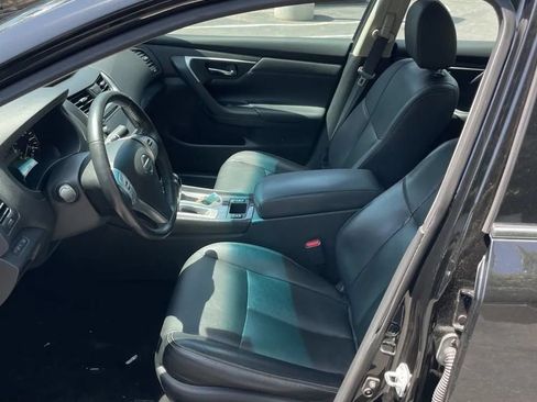 Used 2016 Nissan Altima 2.5 SL w/ 2.5 Technology w/LED Package FWD image 22