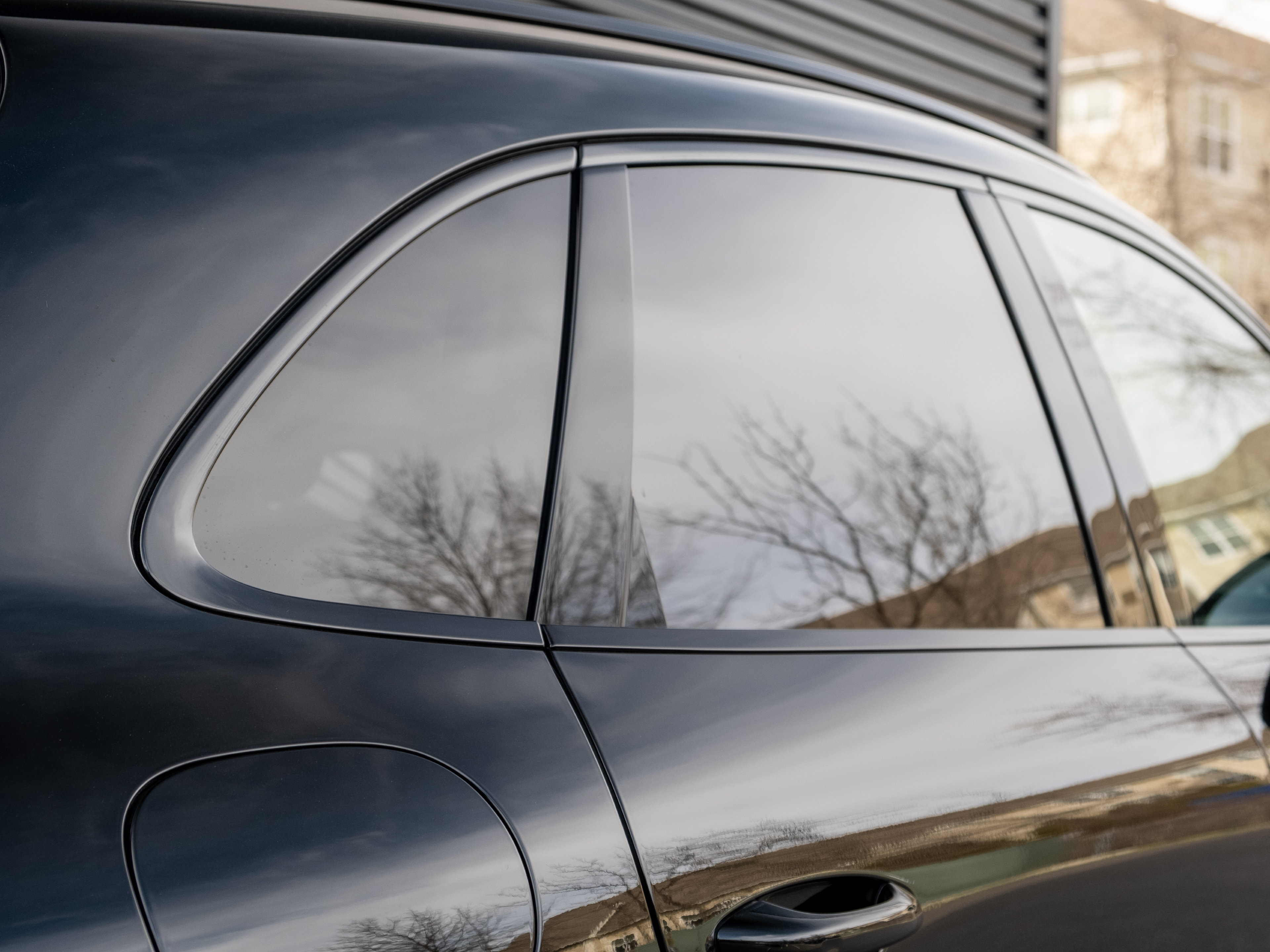 Certified 2026 Porsche Macan AWD/4WD image 19