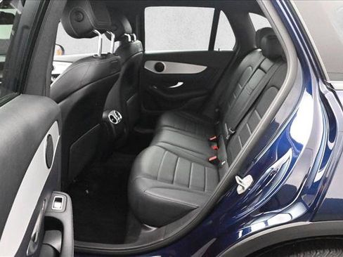 Certified 2019 Mercedes-Benz GLC 300 4MATIC image 19