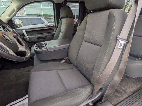 Used 2013 Chevrolet Silverado 1500 LT image 17
