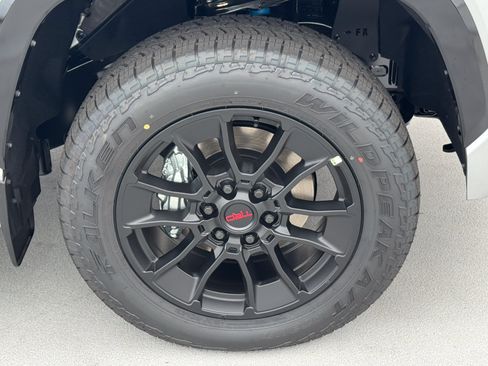 New 2026 Toyota Tundra Platinum AWD/4WD image 15