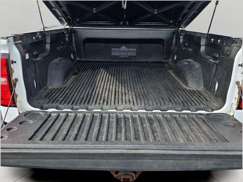 Used 2017 Chevrolet Silverado 2500 W/T w/ WT Convenience Package AWD/4WD image 13