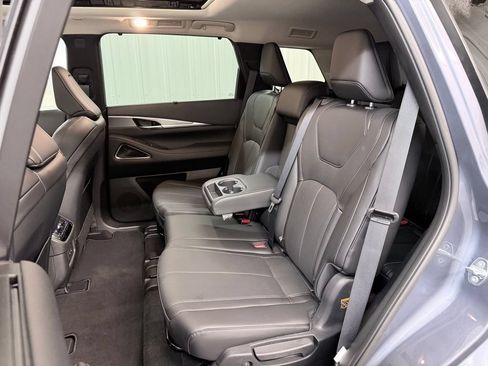 Certified 2026 INFINITI QX60 Luxe w/ Cargo Package FWD image 30