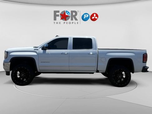 Used 2018 GMC Sierra 1500 SLT AWD/4WD image 2