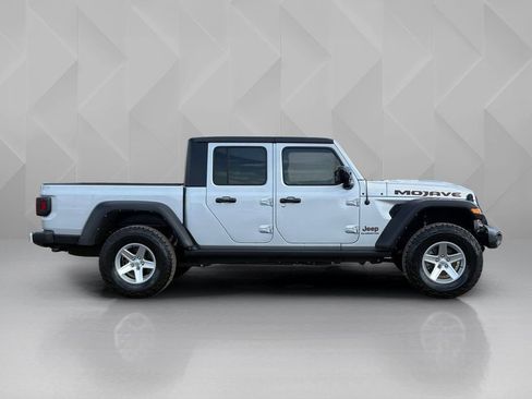 Used 2022 Jeep Gladiator Mojave w/ Cold Weather Group AWD/4WD image 4