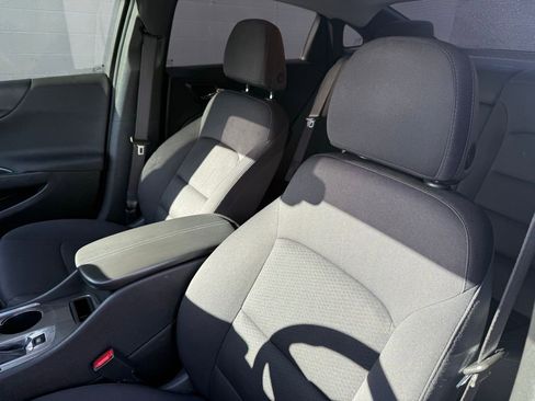 Used 2022 Chevrolet Malibu LT image 19