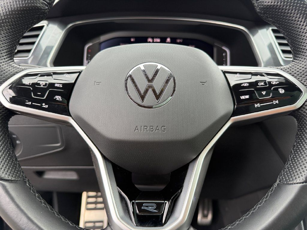 Used 2022 Volkswagen Tiguan SEL R-Line AWD/4WD image 21