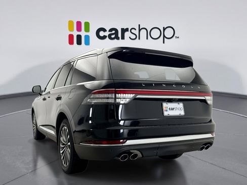 Used 2024 Lincoln Aviator AWD w/ Premium Package image 3