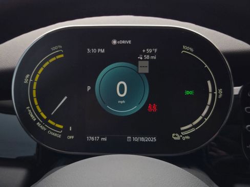 Used 2024 MINI Cooper SE image 32