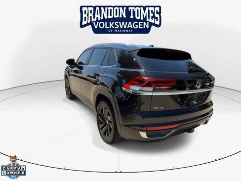 Used 2023 Volkswagen Atlas Cross Sport SE FWD image 8