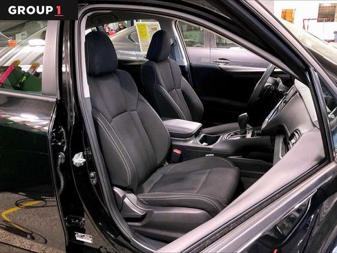 Used 2024 Subaru Legacy AWD/4WD image 9