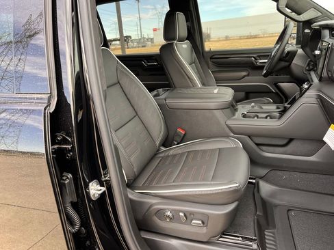 New 2026 GMC Sierra 2500 AT4X image 25