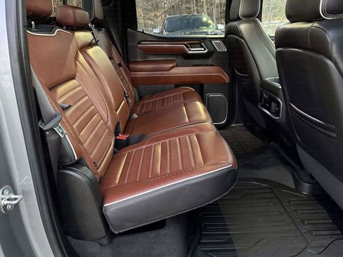 Used 2023 GMC Sierra 1500 Denali Ultimate image 15