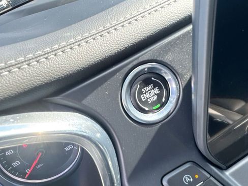 Used 2024 Chevrolet Blazer LT image 22