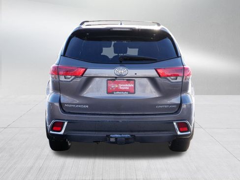 Used 2018 Toyota Highlander Limited image 5
