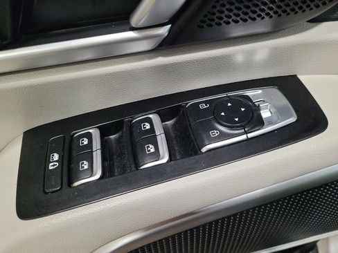 Used 2022 Kia Telluride S AWD/4WD image 27